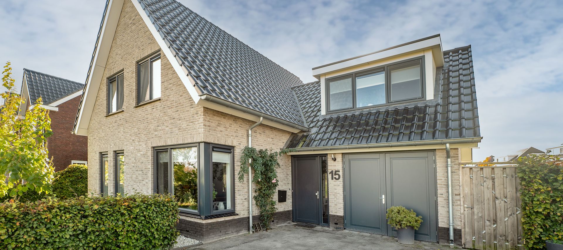 Einfamilienhaus mit Xline Verblender Bordesholm von bauXpert