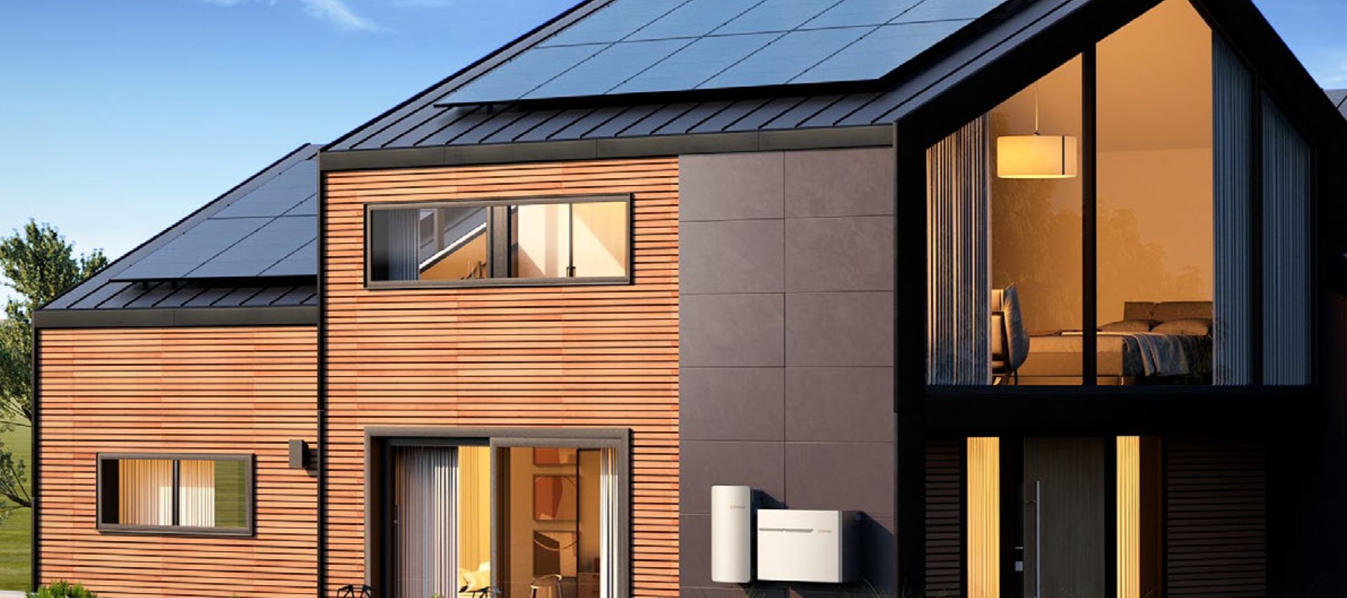 Foto eines Hauses mit Aufdach Photovoltaik-Anlage