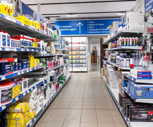 Gang Fachmarkt Baumarkt Malerzubehör bauXpert Gr Beilage Vechta Holz Baustoffhandel