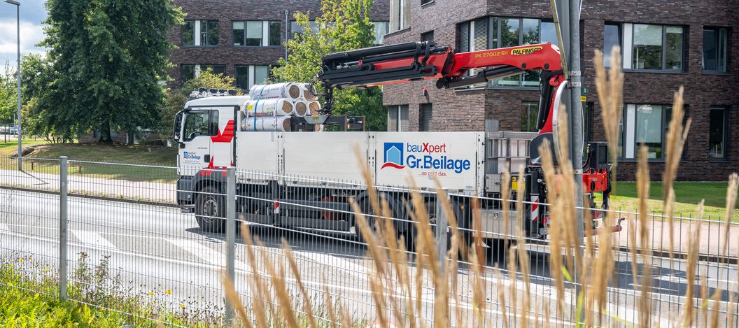 LKW Lieferung bauXpert Gr Beilage Vechta Holz Baustoffhandel