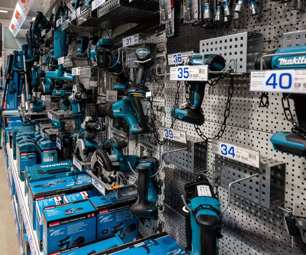 Akku- und Elektrowerkzeuge im Fachmarkt von bauXpert Köhn