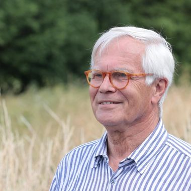 Ein Portrait von Bertram Fleck