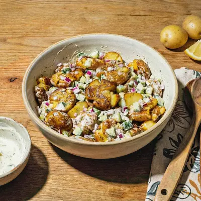 CRISPY 
SMASHED 
POTATO 
SALAD