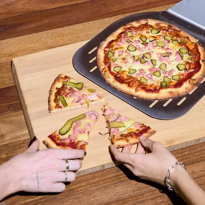 DILL
PICKLE
PIZZA
