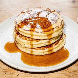 LEMON
RICOTTA
PANCAKES