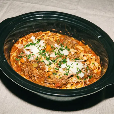 SLOW
COOKER
RAGU