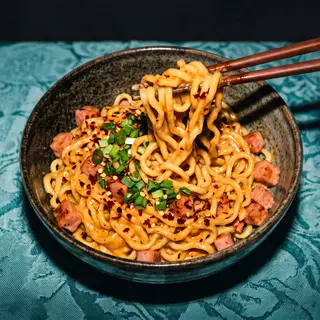 FIRE
GARLIC
SHIN
RAMYUN