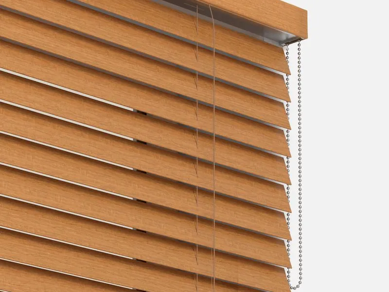 Holzjalousie mit Premium-Ausstattung (Metallkette)