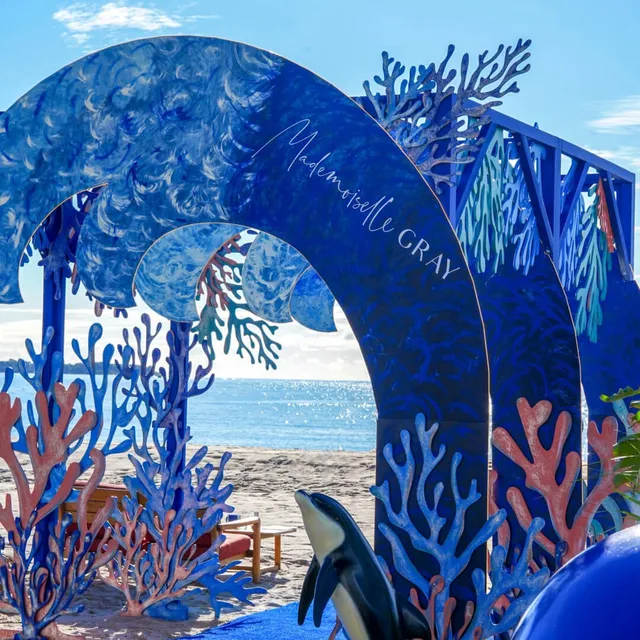 Beach club au coeur de la Croisette Noël