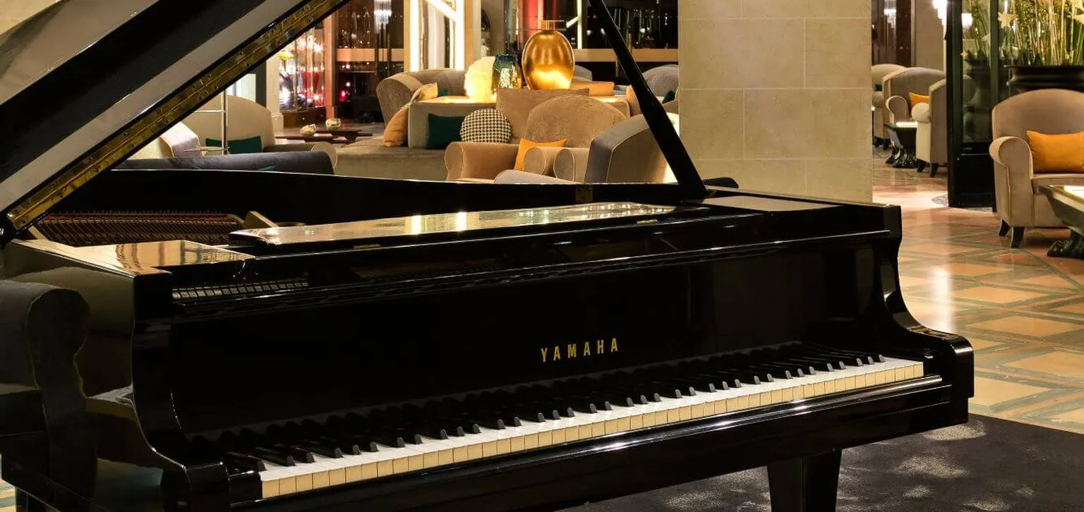 Piano au bar Les évens de l'Hermitage