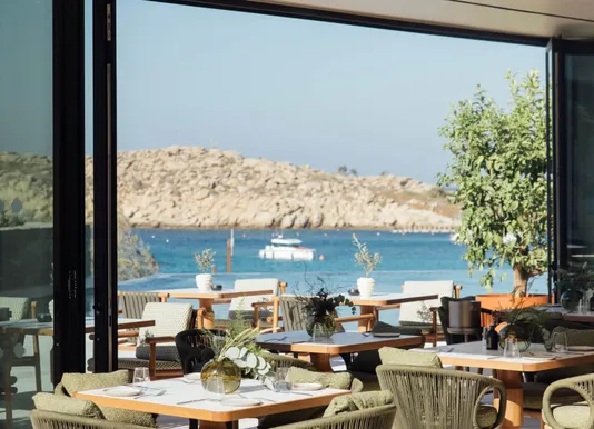 Eole - Fouquet's Mykonos Petit-déjeuner