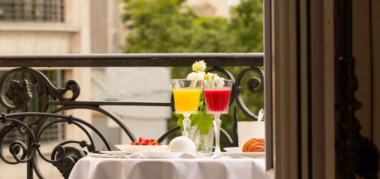 Suite Arc de Triomphe - Petit-déjeuner - Palace Fouquet's Paris