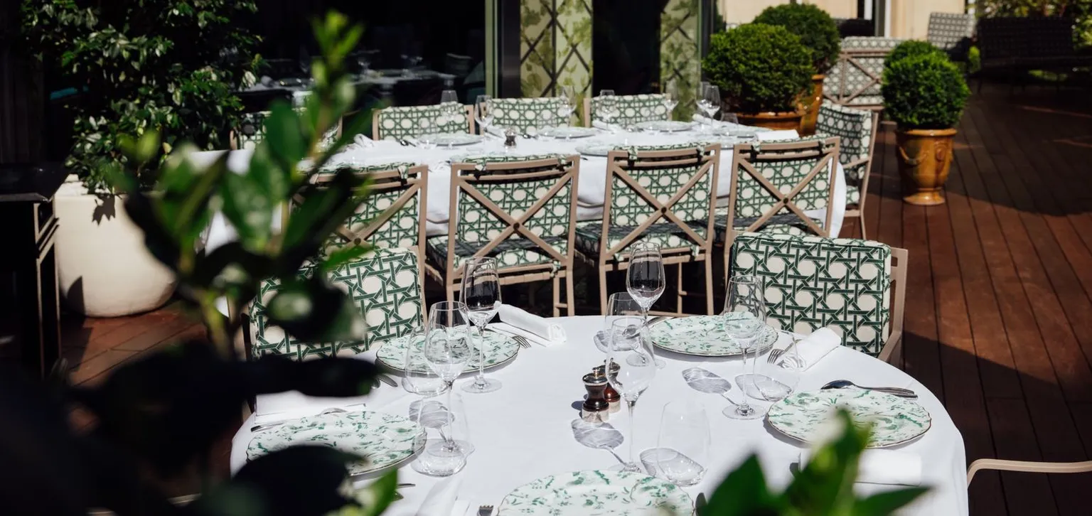 Terrasse du restaurant Joy - Fouquet's Paris