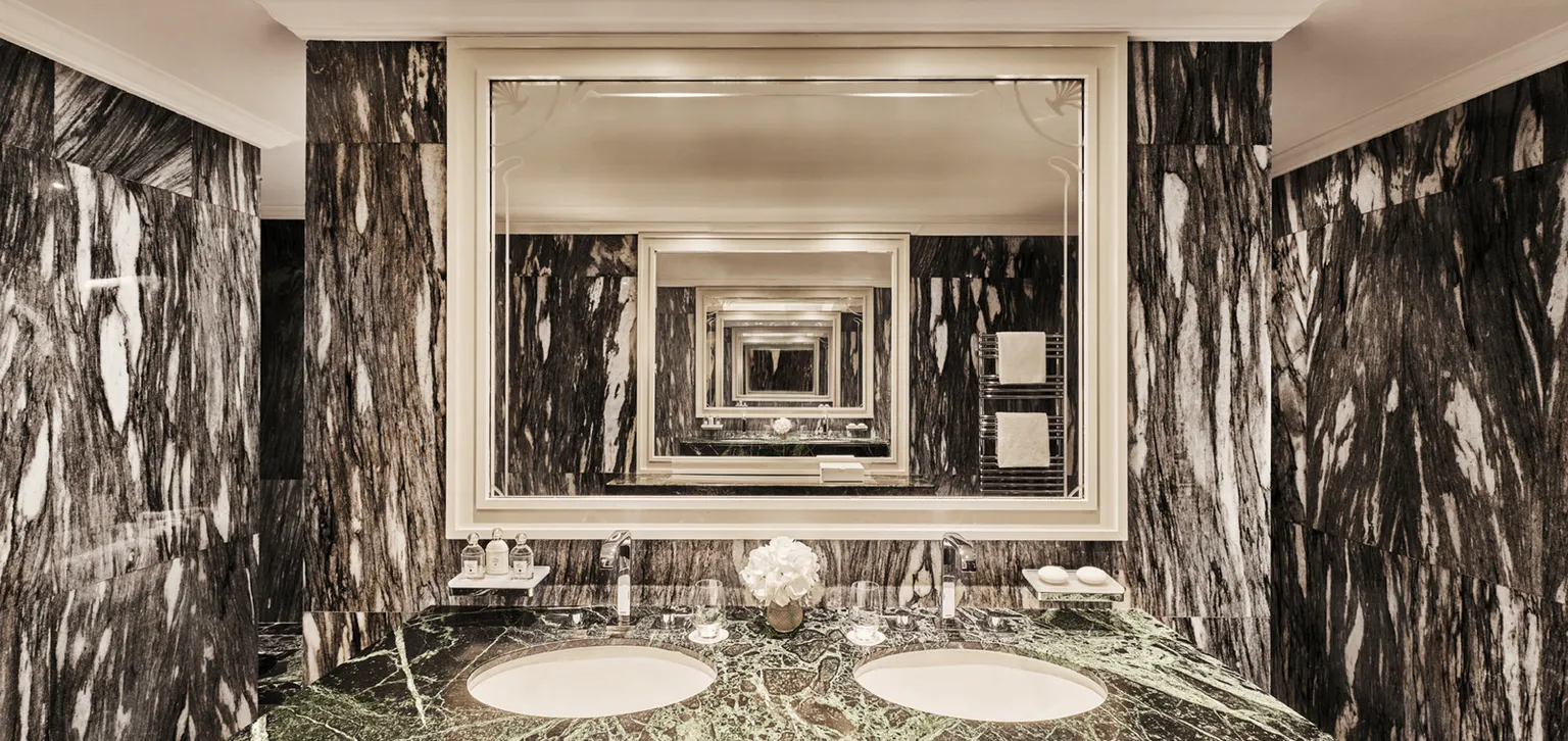 Salle de bain Suite Prestige Terrasse Mer Le Majestic Cannes