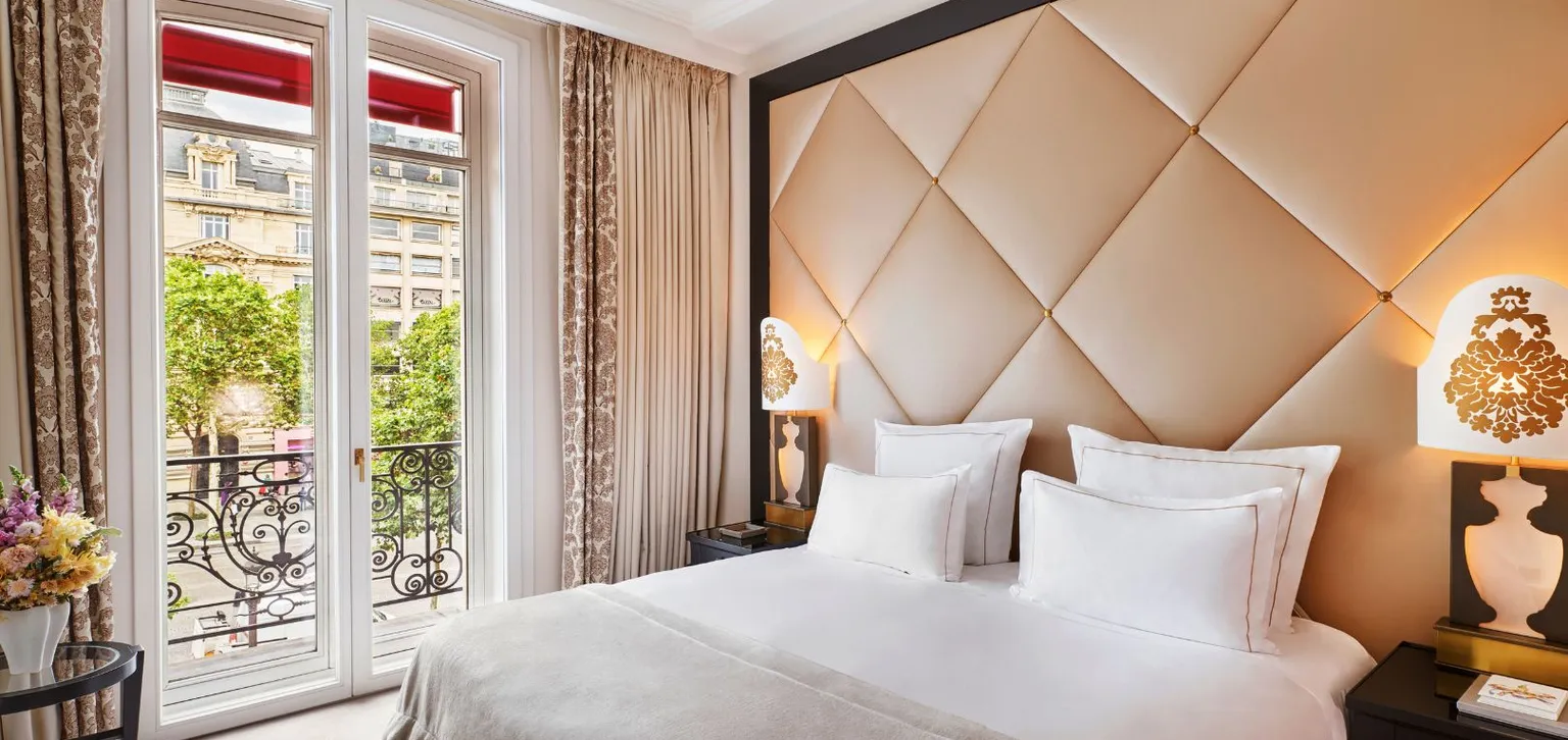 Coin nuit de la Suite prestige Champs Élysées au Fouquet's Paris