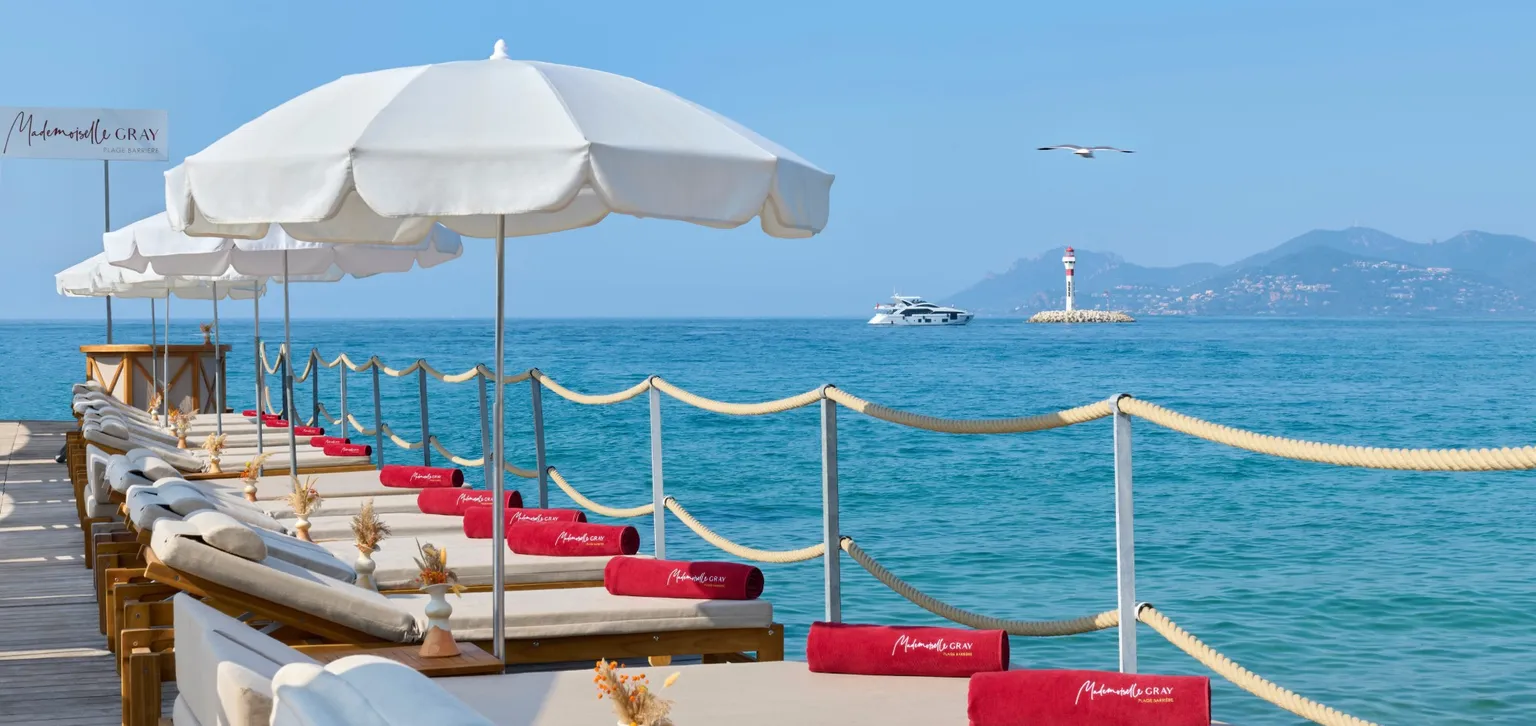 plage à l'hôtel le gray d'albion à cannes