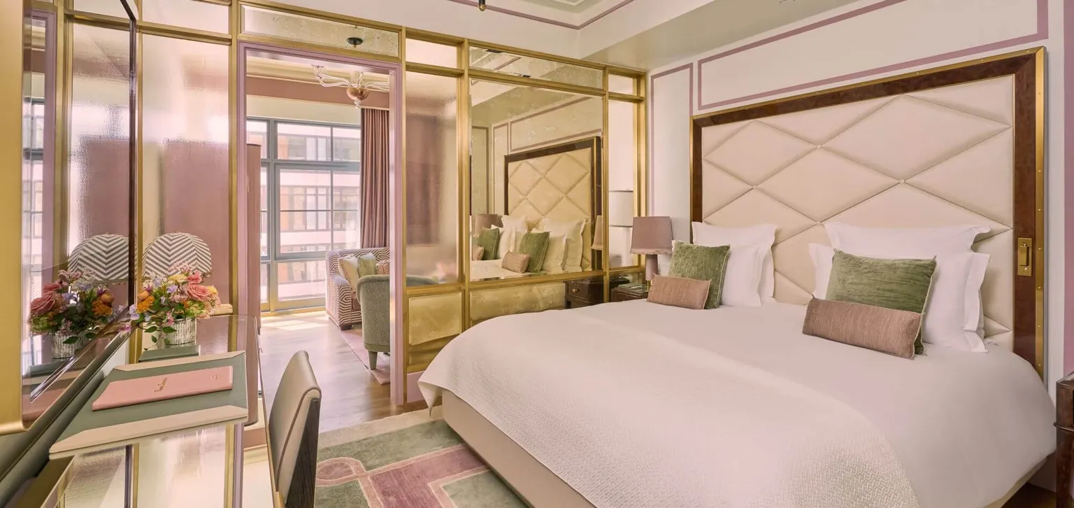 Coin nuit de la Junior suite prestige au Fouquet's Paris