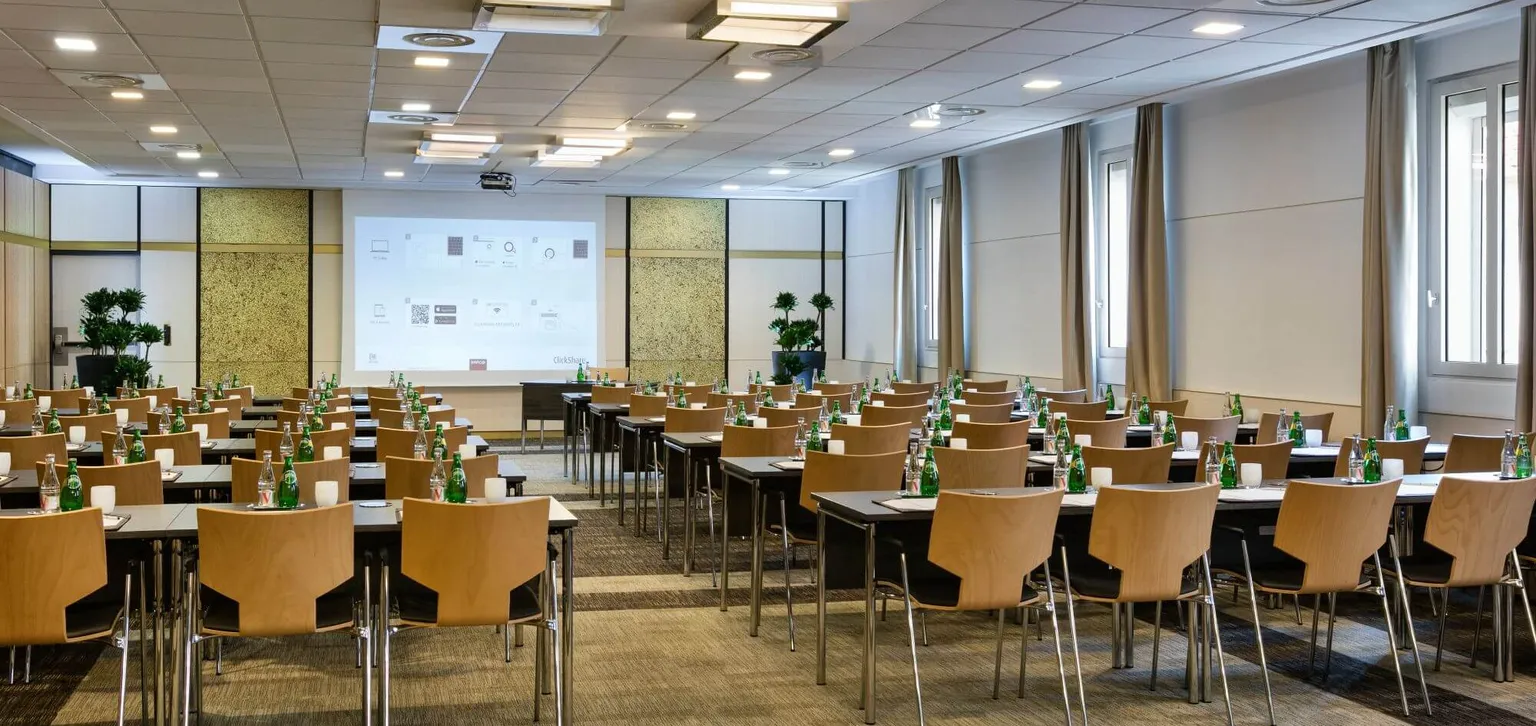 Cannes séminaires salle de réunion