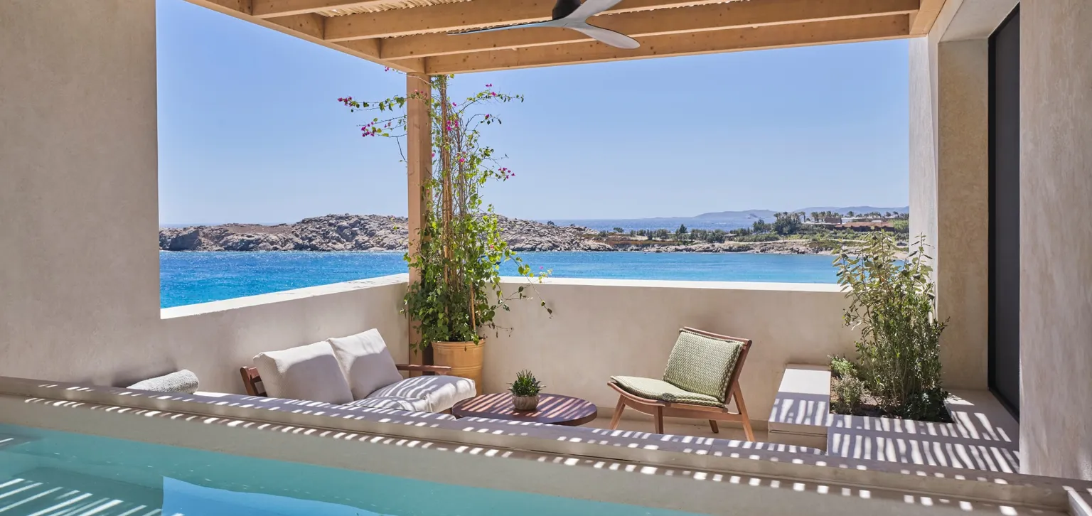 Suite Paraga Jacuzzi, vue mer au Fouquet's Mykonos