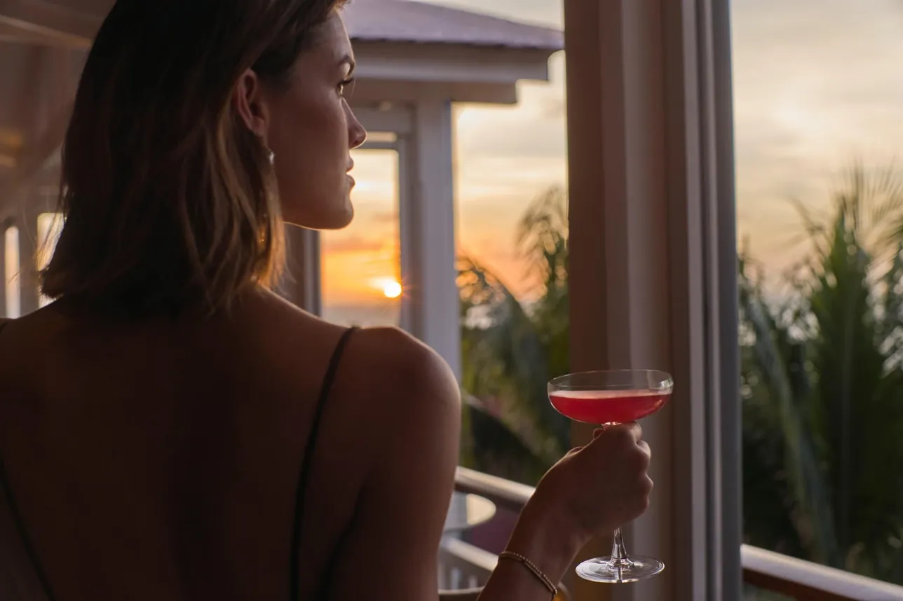 Saint Barth Le Carl Gustaf Cocktail au coucher du soleil