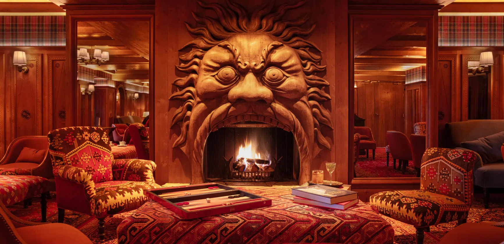 Le Lounge bar à Courchevel, hôtel Barrière