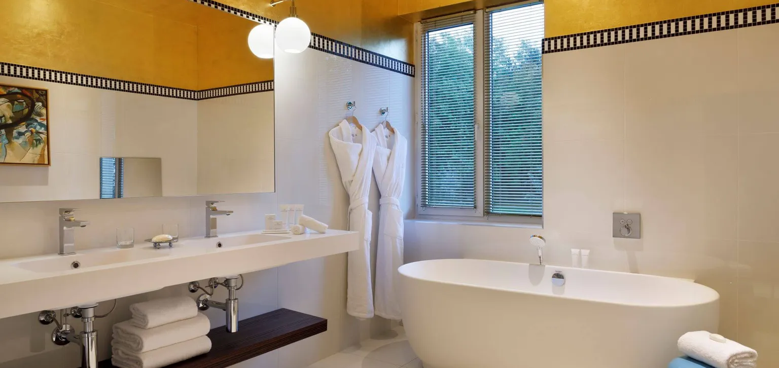 Salle de bain de La Suite de l'hôtel Westminster au Touquet