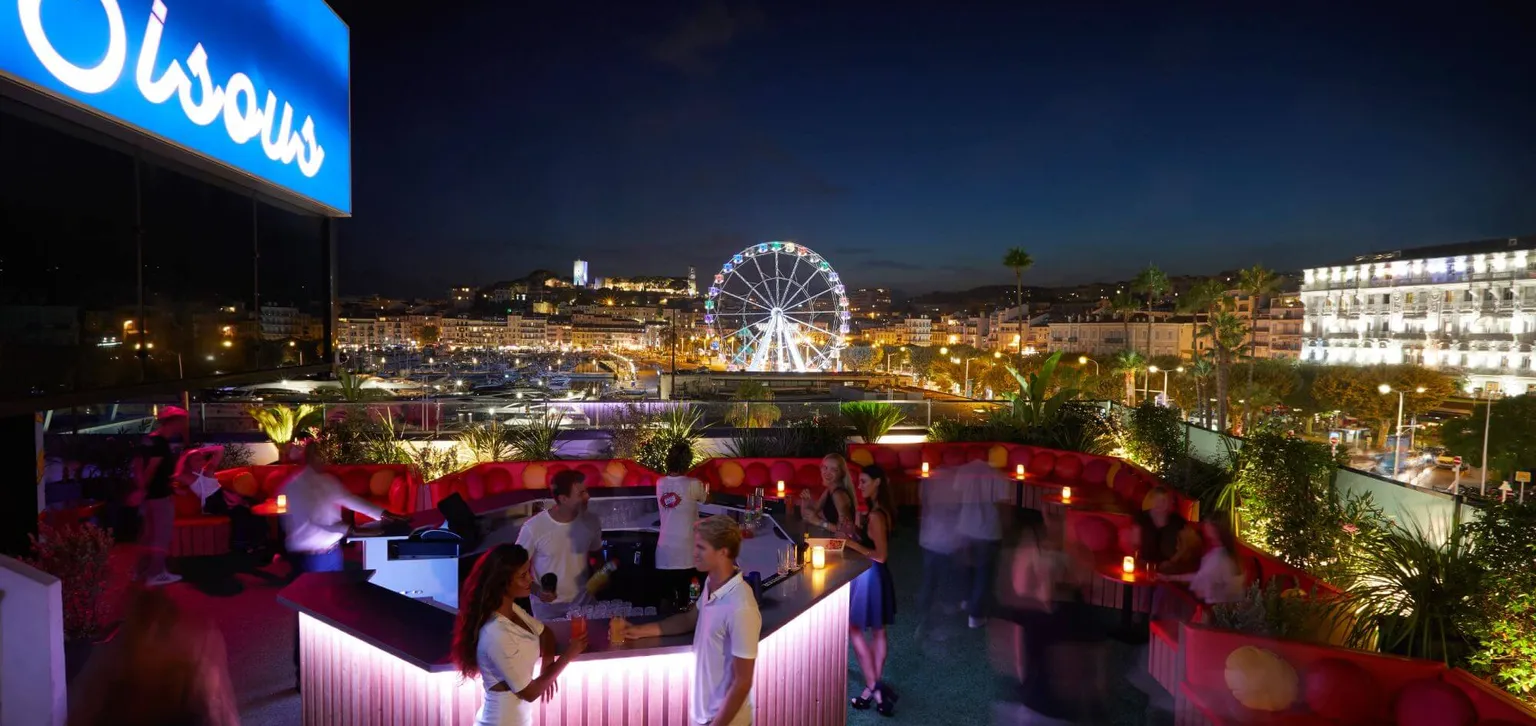 Cannes bisou bisou Terrasse extérieure