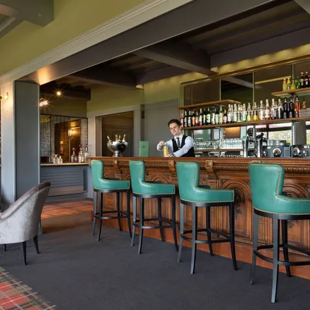 Le bar du Club House du golf Barrière à Deauville