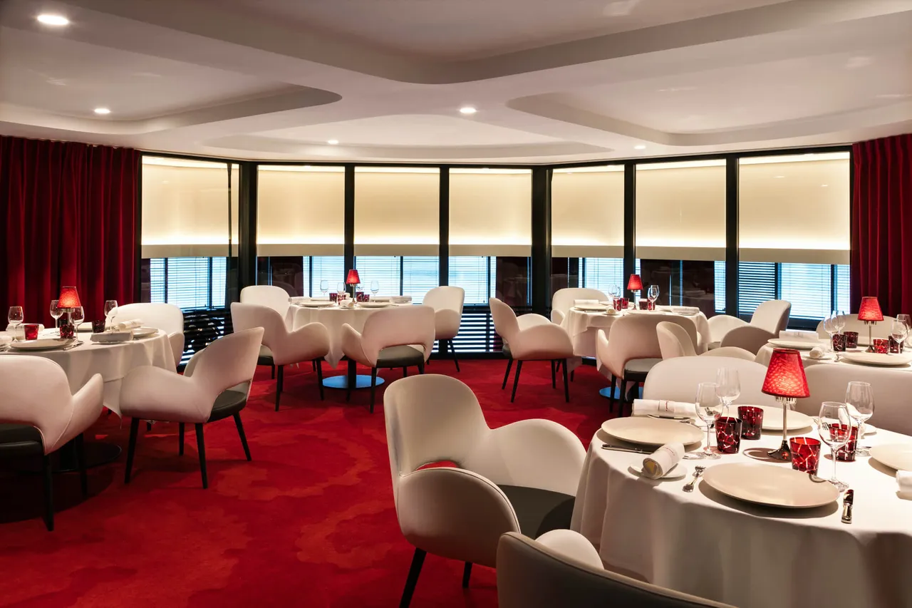 Privatisation - Le Pavillon du Lac