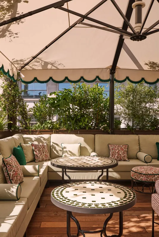Rooftop au Fouquet's Paris