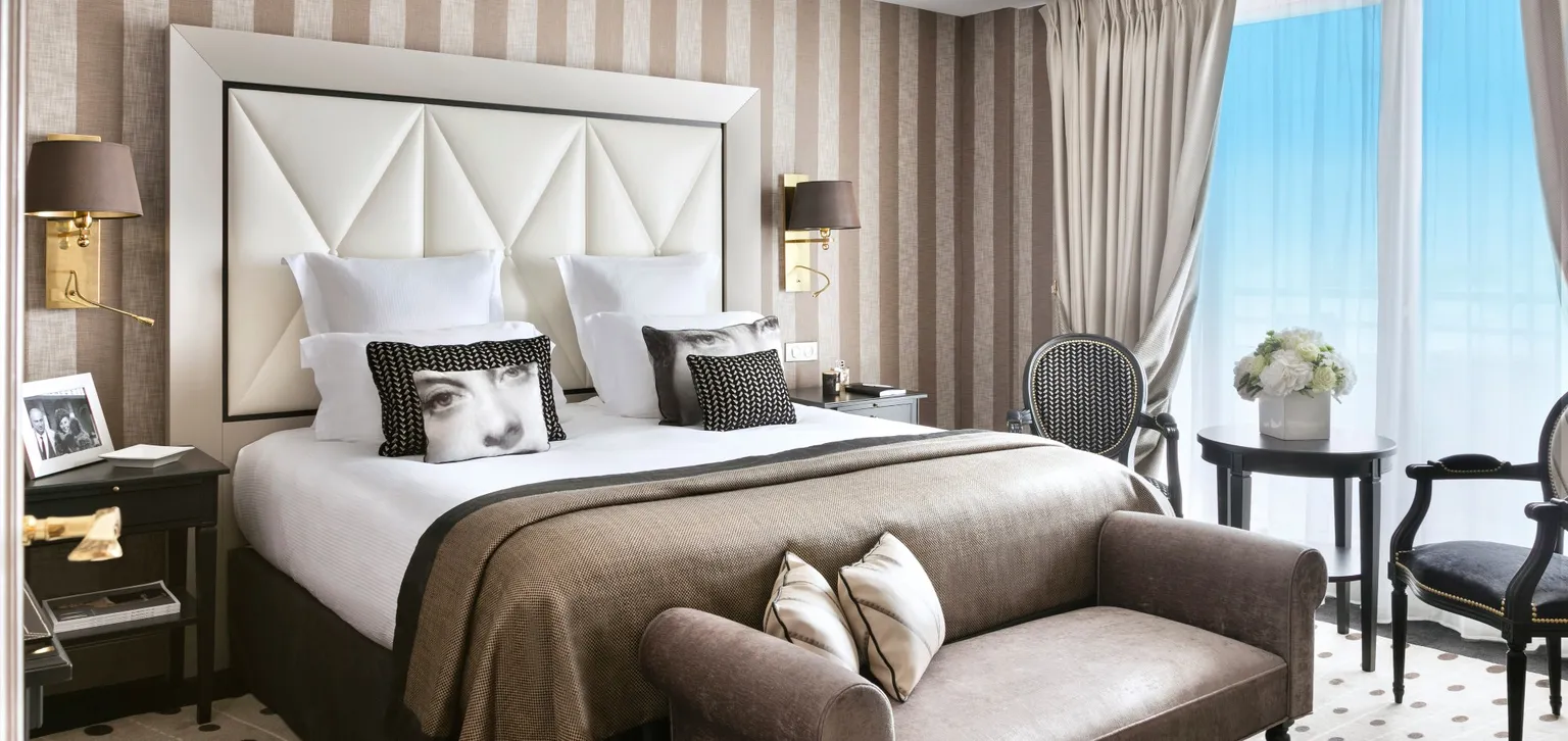 chambre de la suite Michèle Morgan à l'hôtel le Majestic à Cannes