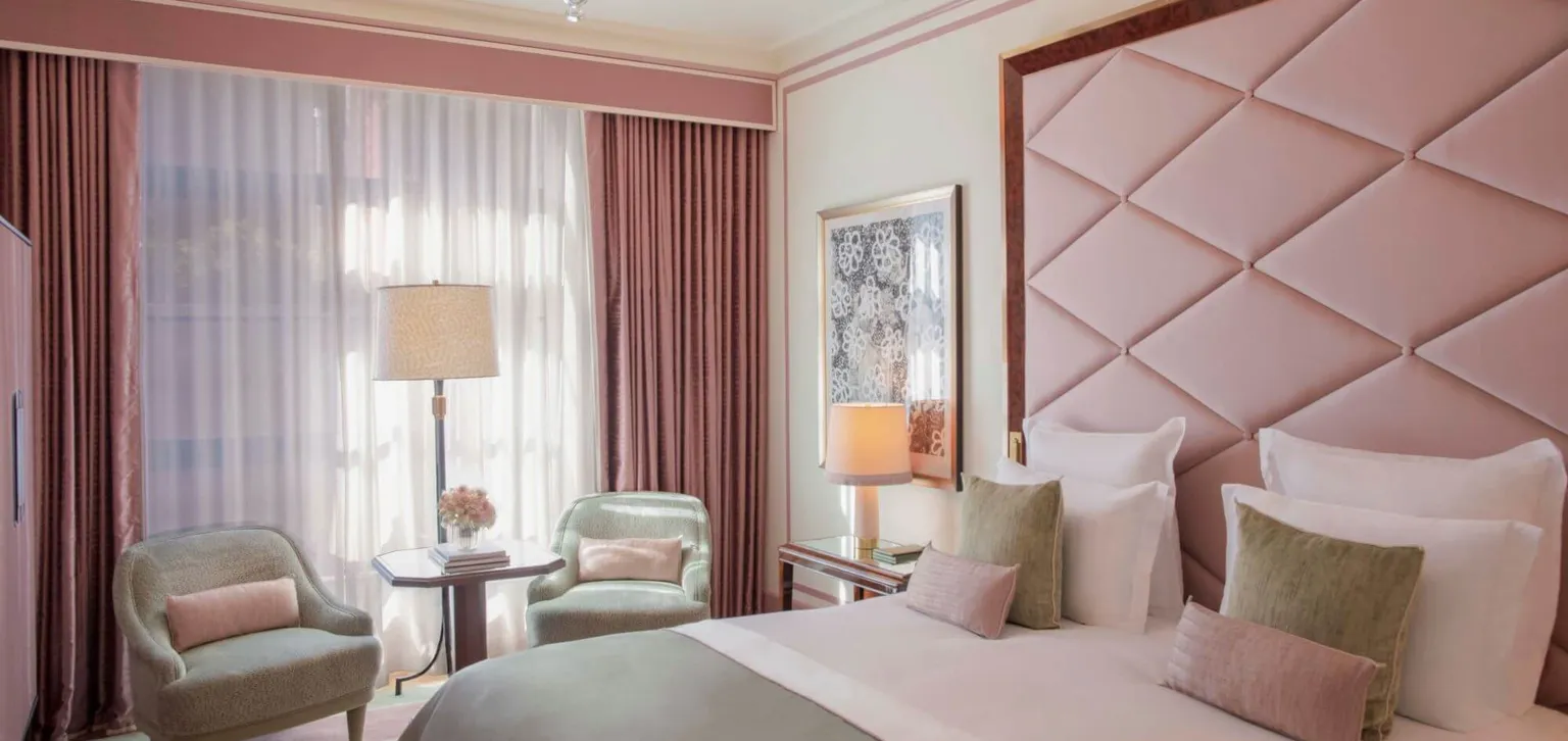 Lit de la Two Bedroom Hudson View Corner Suite de l'hôtel Fouquet's New York