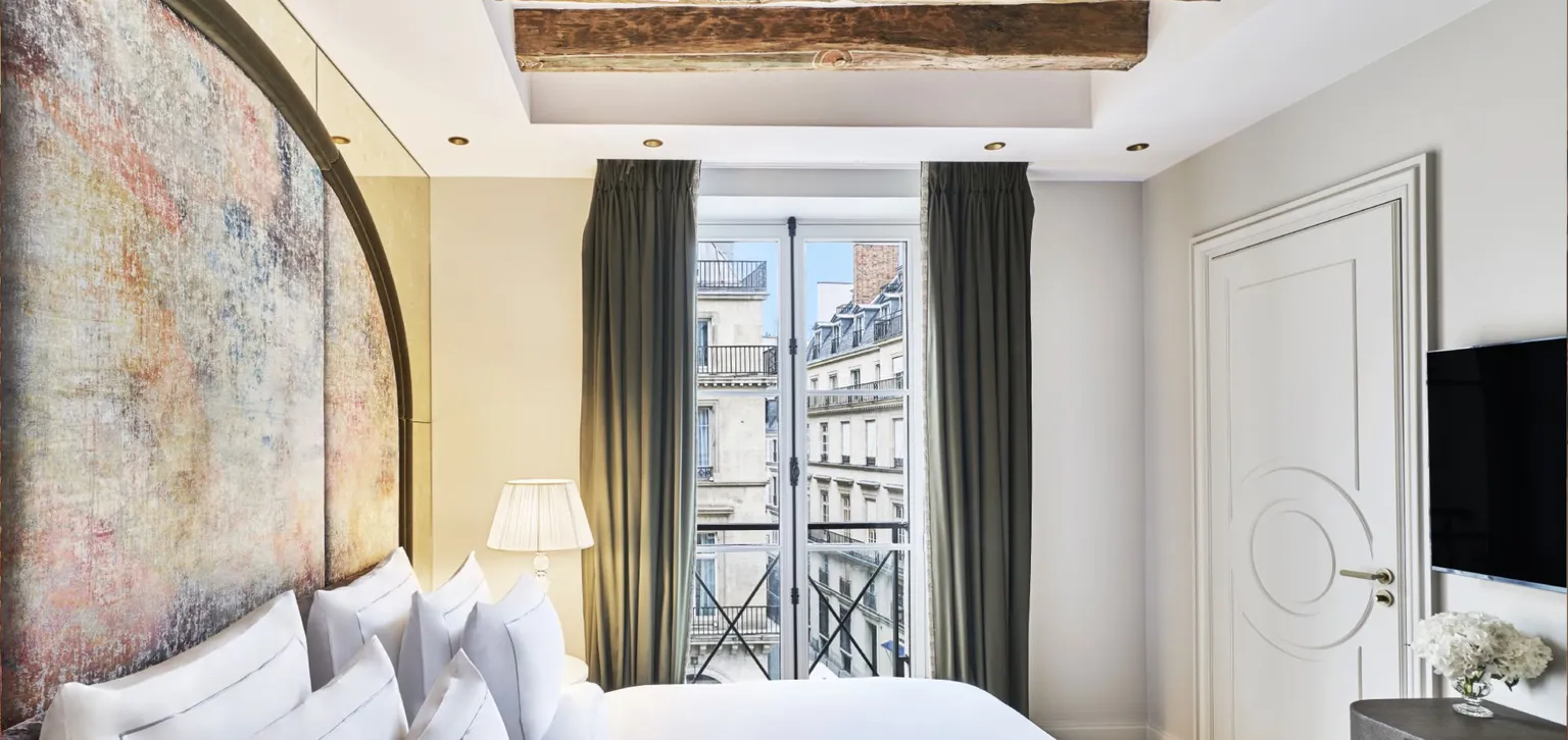 Hôtel Maison Barrière Vendôme - Chambres Castiglione - Natalie Clifford