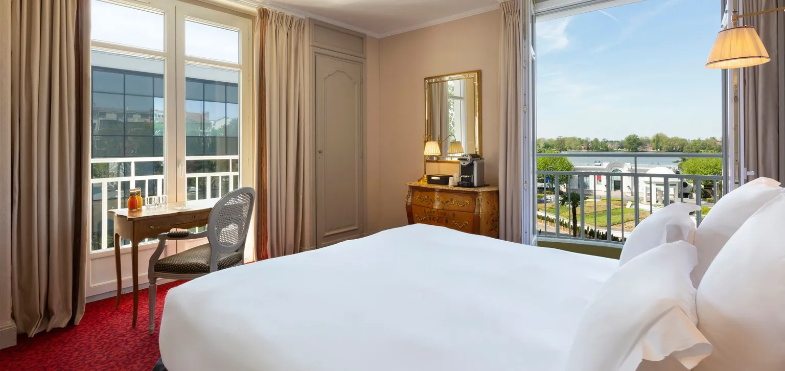 Chambre Deluxe côté lac à Enghien-les-Bains
