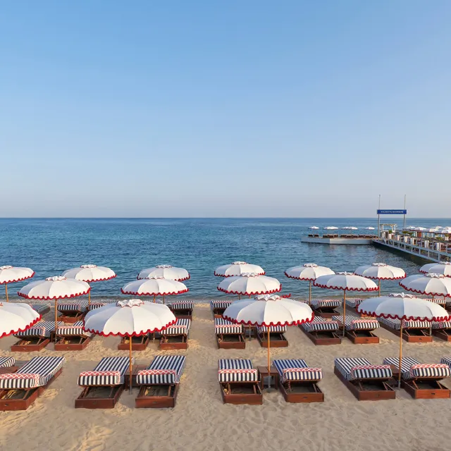 Ciro's Cannes la plage privée