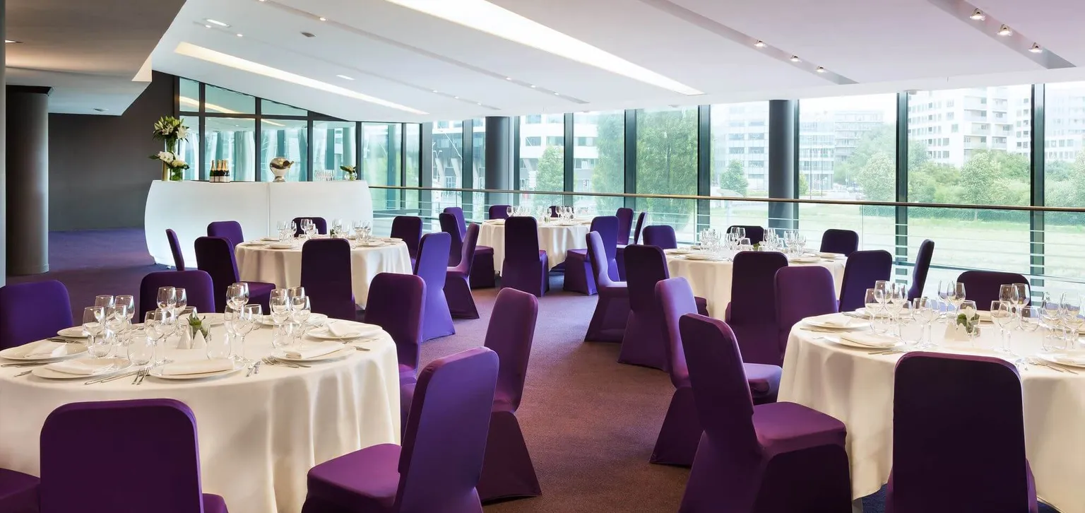 Salle de réception à l'hôtel Barrière Lille