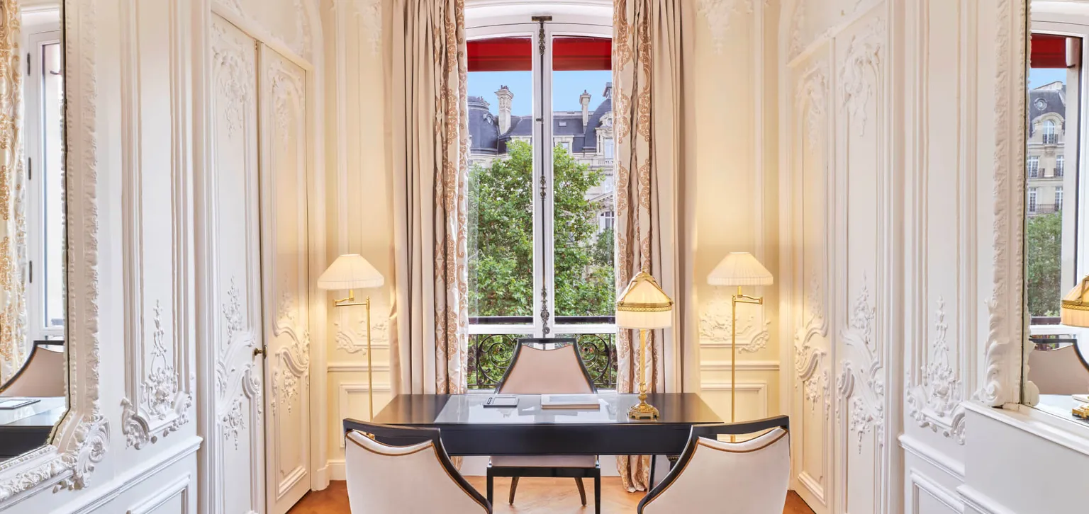 Hotel Barriere Fouquet's Paris Bureau