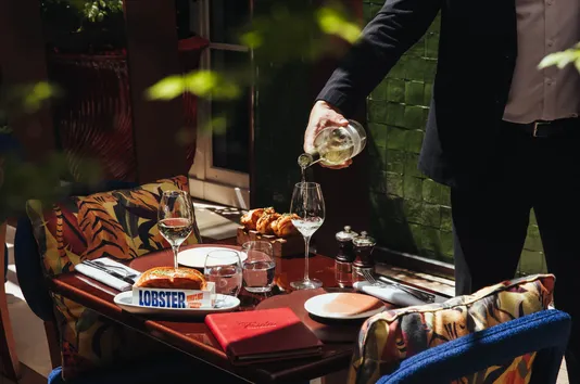 Maison Barrière Vendôme - restaurant Frida - Table