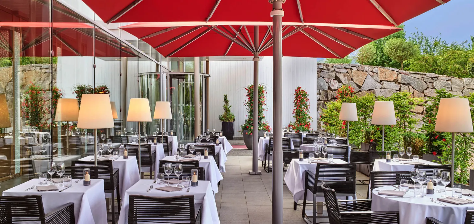 La terrasse du restaurant La Brasserie à Ribeauvillé