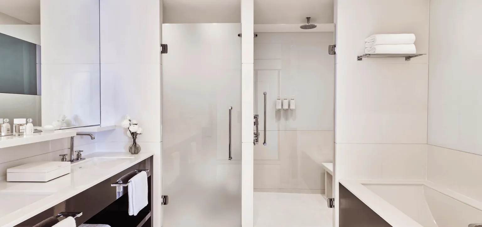 Suite Balancine salle de bain, Hôtel Barrière Le Majestic Cannes