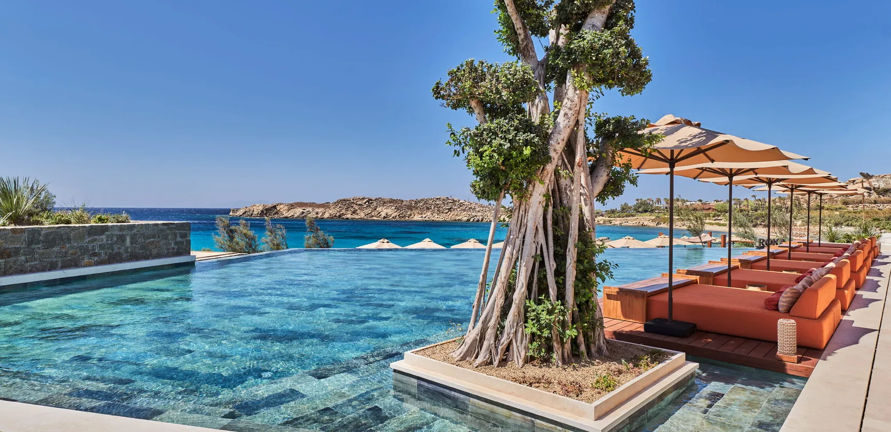 ROKA Restaurant avec piscine Fouquet's Mykonos