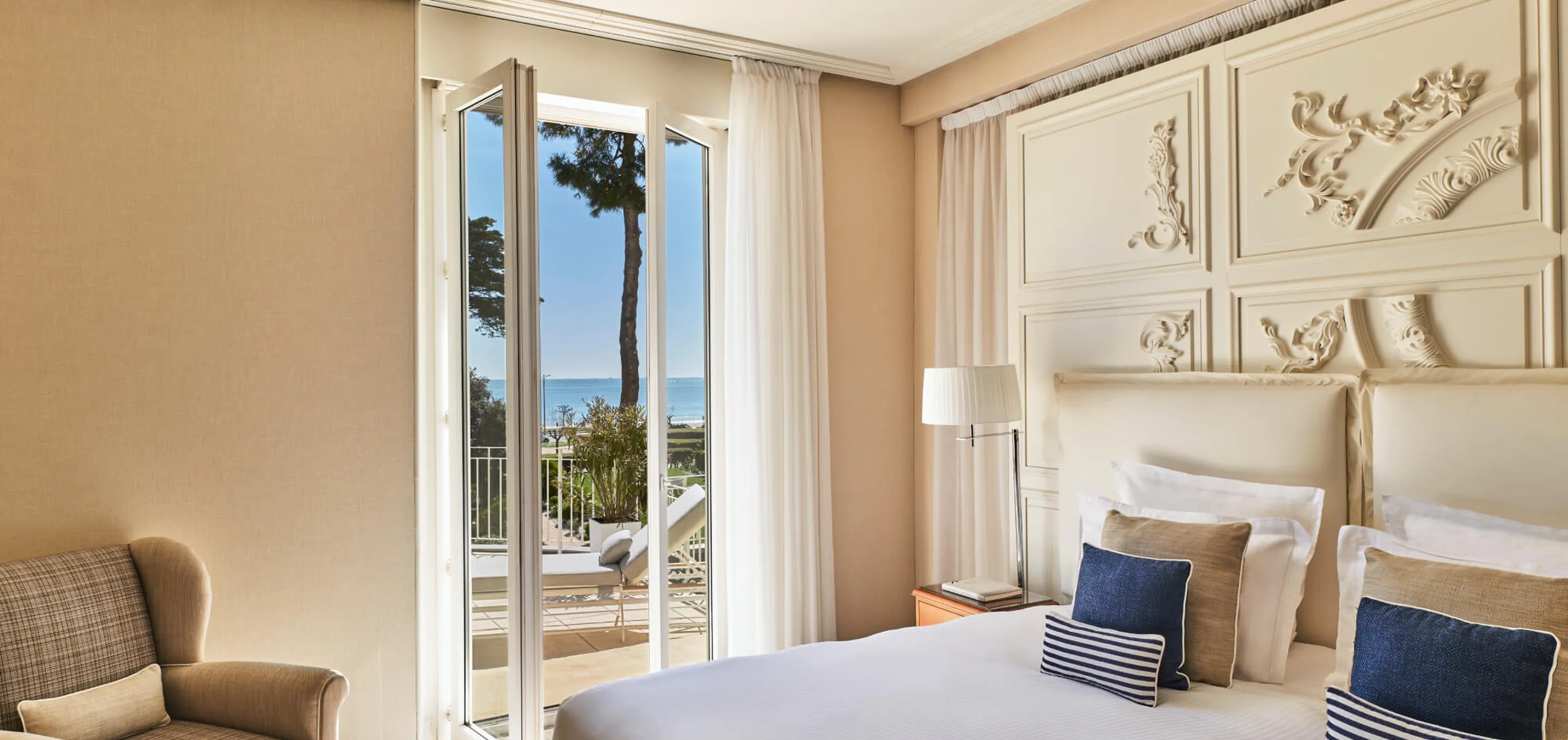 Suite Prestige Terrasse Mer, Chambre Le Royal La Baule