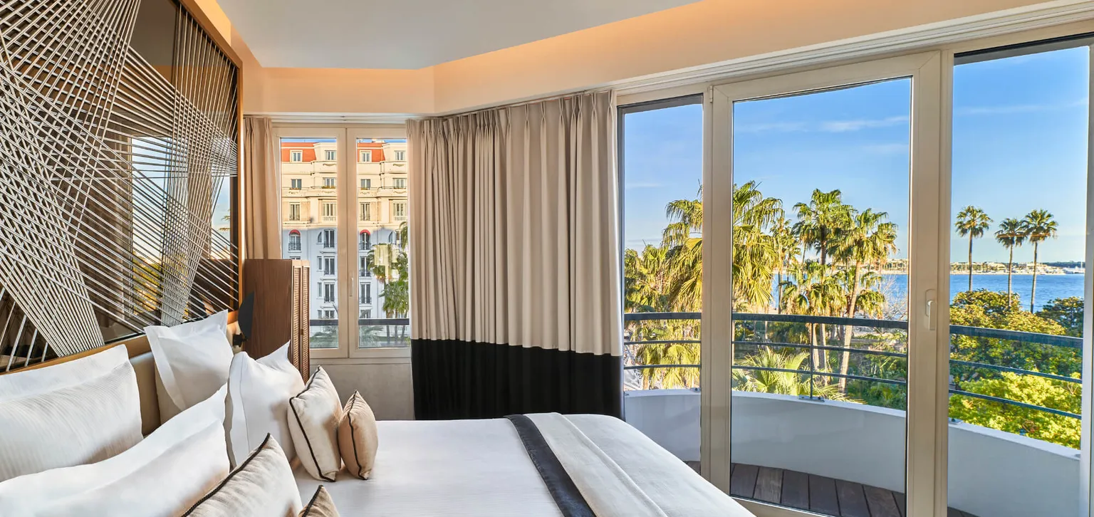 Chambre de la Suite Escale à l'Hôtel Barrière Le Majestic Cannes