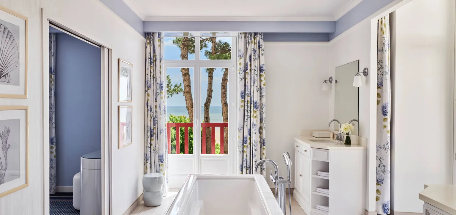 Suite Présidentielle, Salle de bain, L'Hermitage