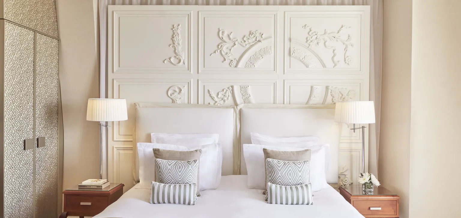 Coin salon de la Suite Prestige Mer de l'hôtel Le Royal La Baule