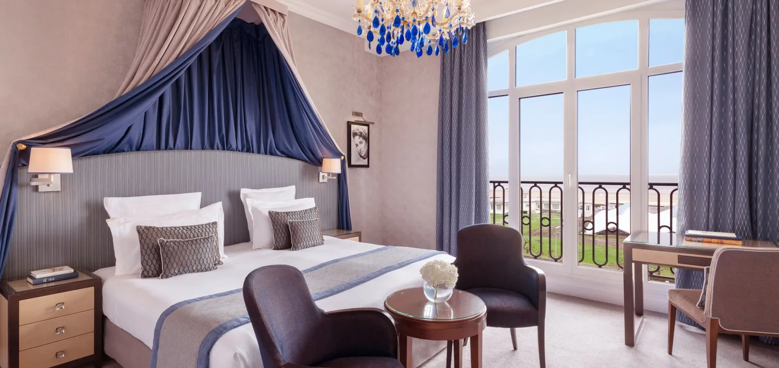 Suite Liz Taylor de l'Hôtel le Royal à Deauville