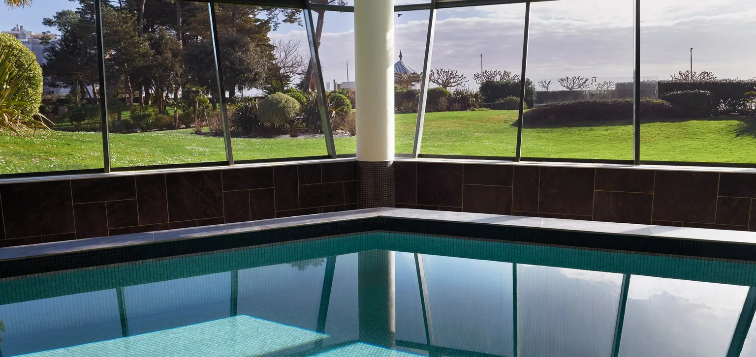 piscine de la thalasso du Royal