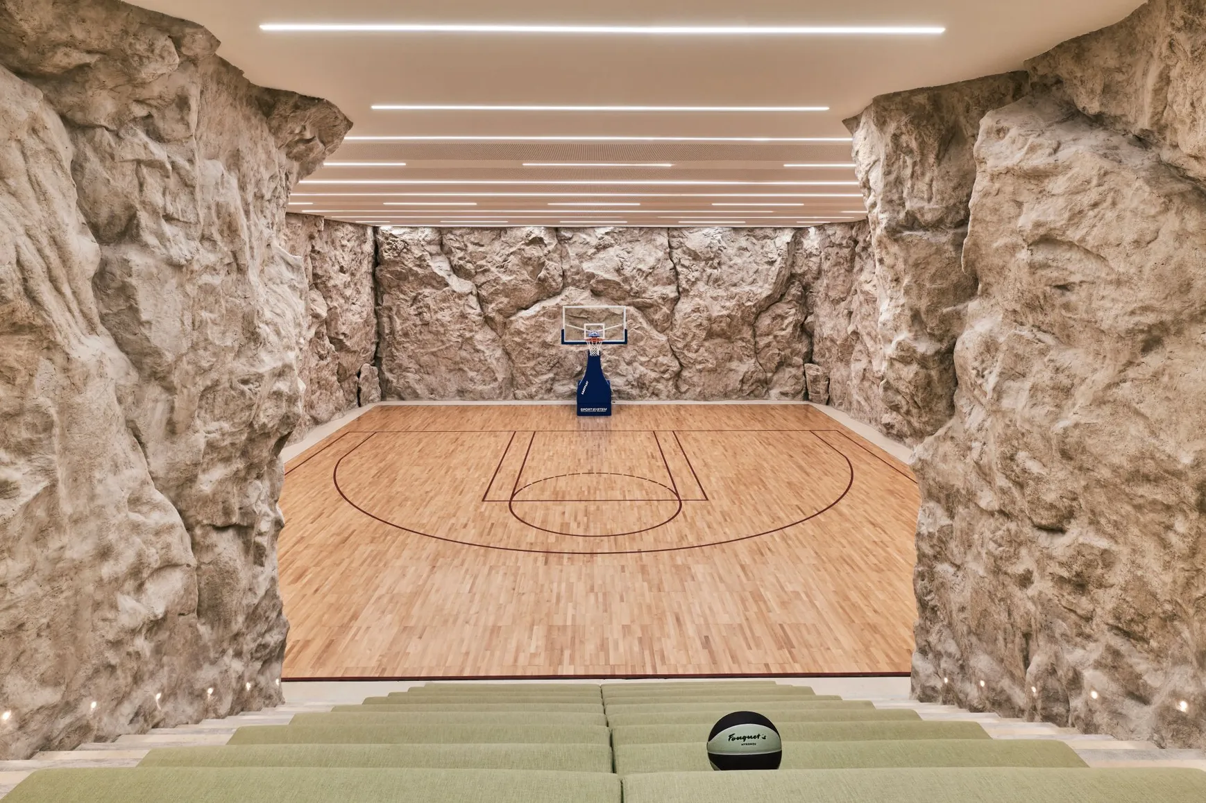 Le Basketball aux standards NBA - Fouquet's Mykonos