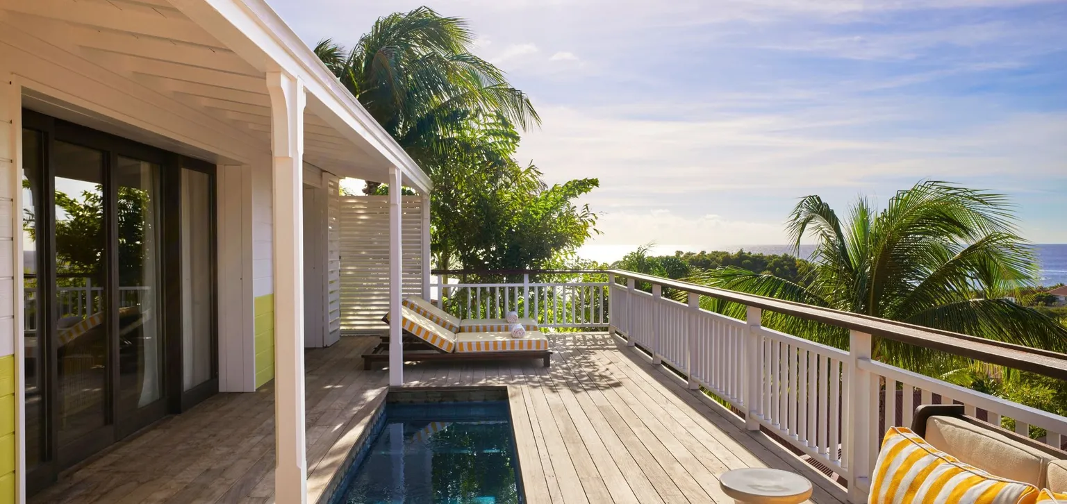 terrasse avec piscine