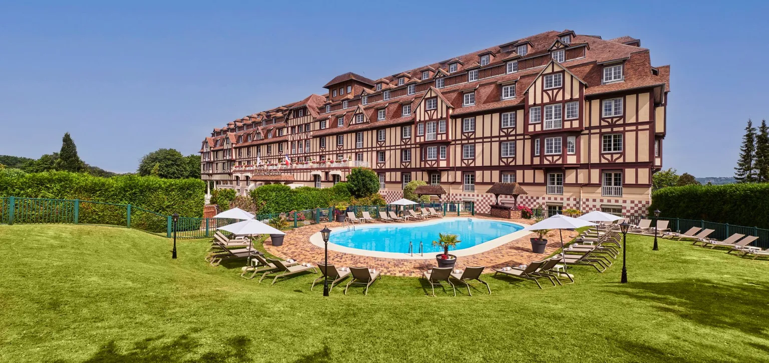 Piscine de l'Hôtel du Golf